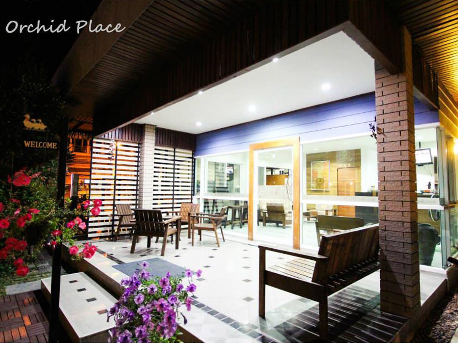Orchid Place Hotel Phichit Eksteriør billede